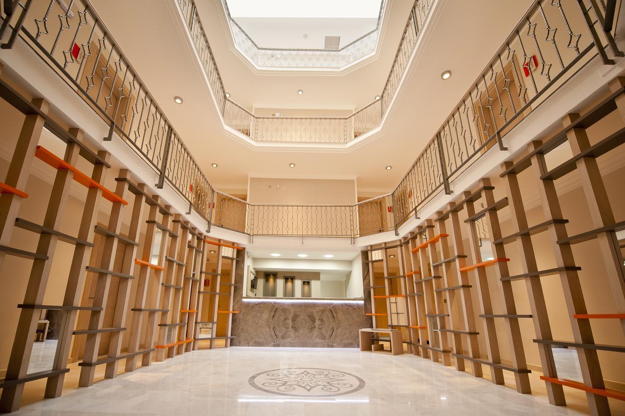 Atrium Apart Otel Altinyunus Exterior foto